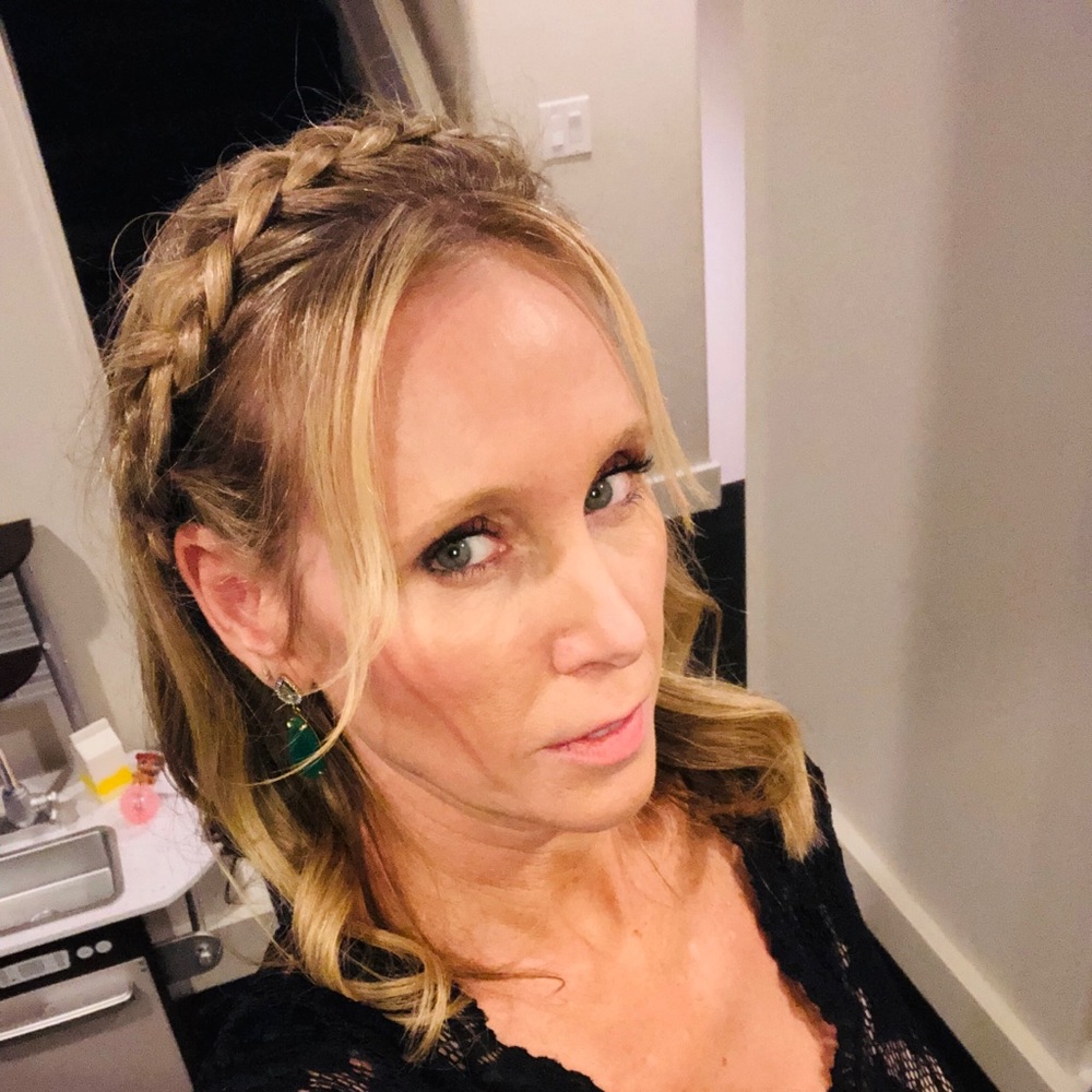 Meet your Posher, Melissa